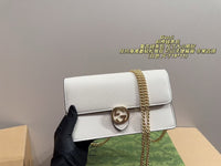 Gucci Interlocking GG Wallet – Beige Calfskin