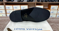 .. Louis.Vuitton Black Silver Logo Major Loafers