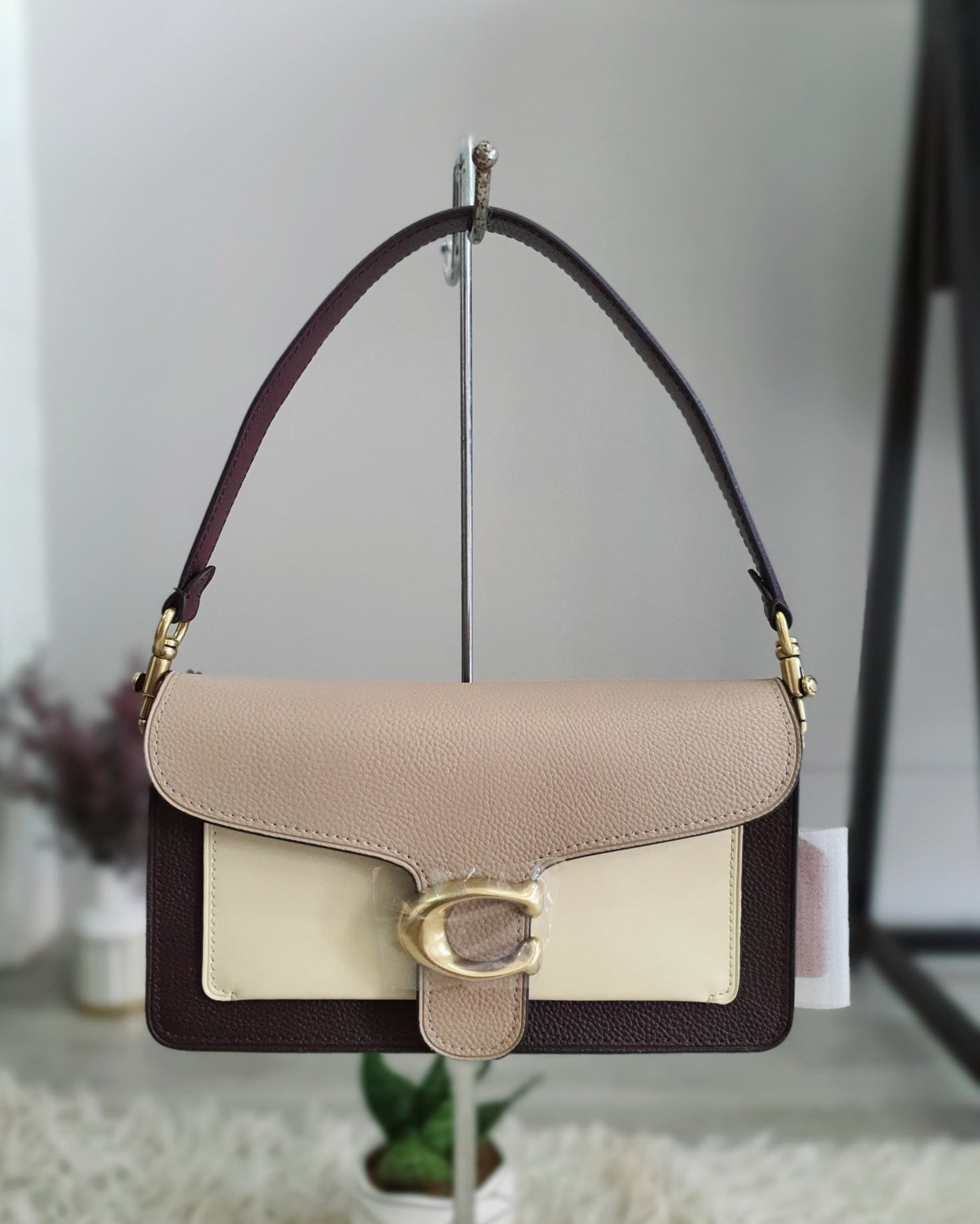 Tabby Shoulder Bag 26