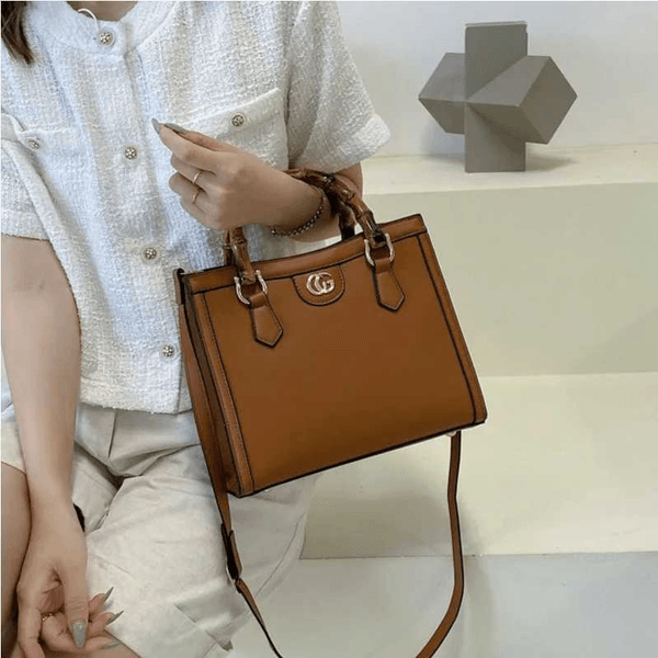 Gucci Tote Bag in Brown
