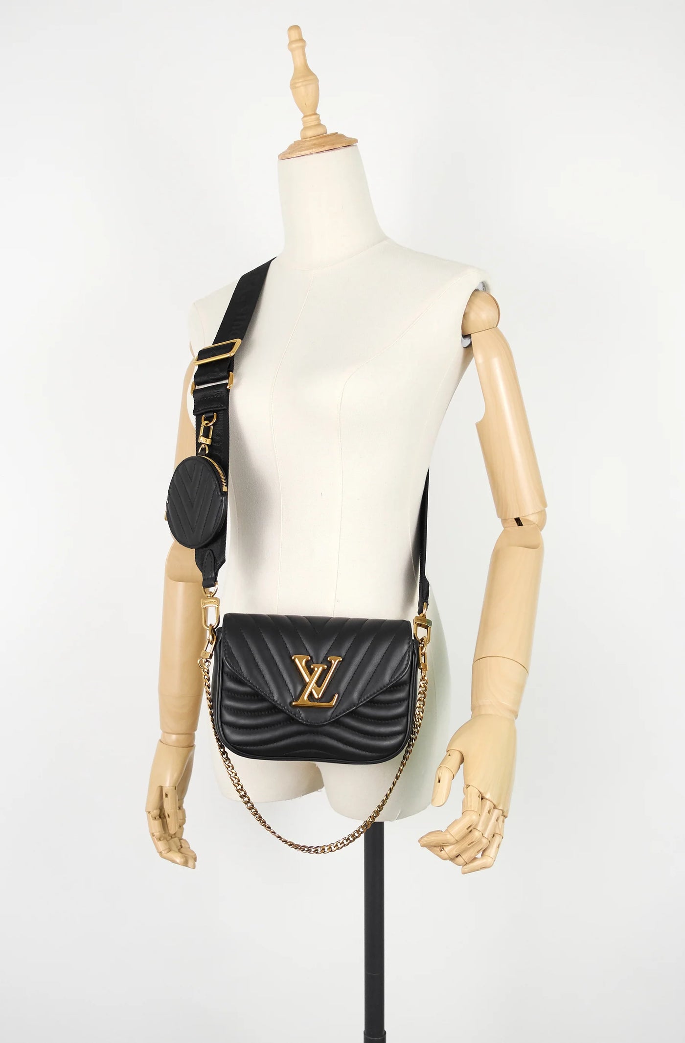 Louis Vuitton – New Wave Multi Pochette Bag