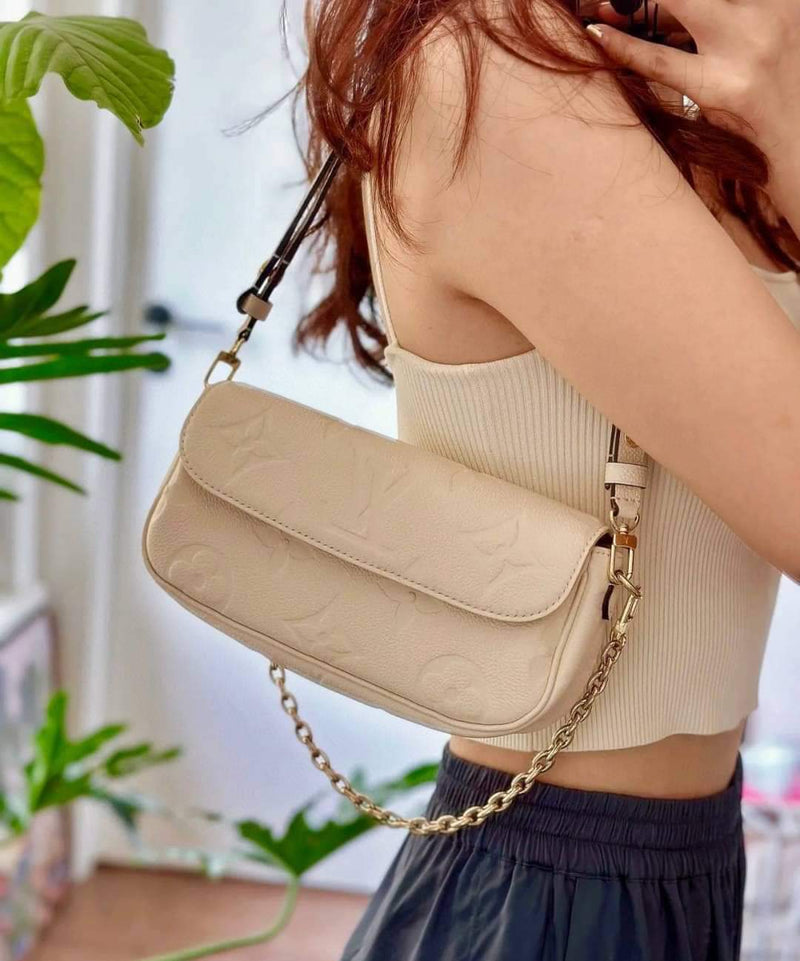 Louis Vuitton Wallet on Chain