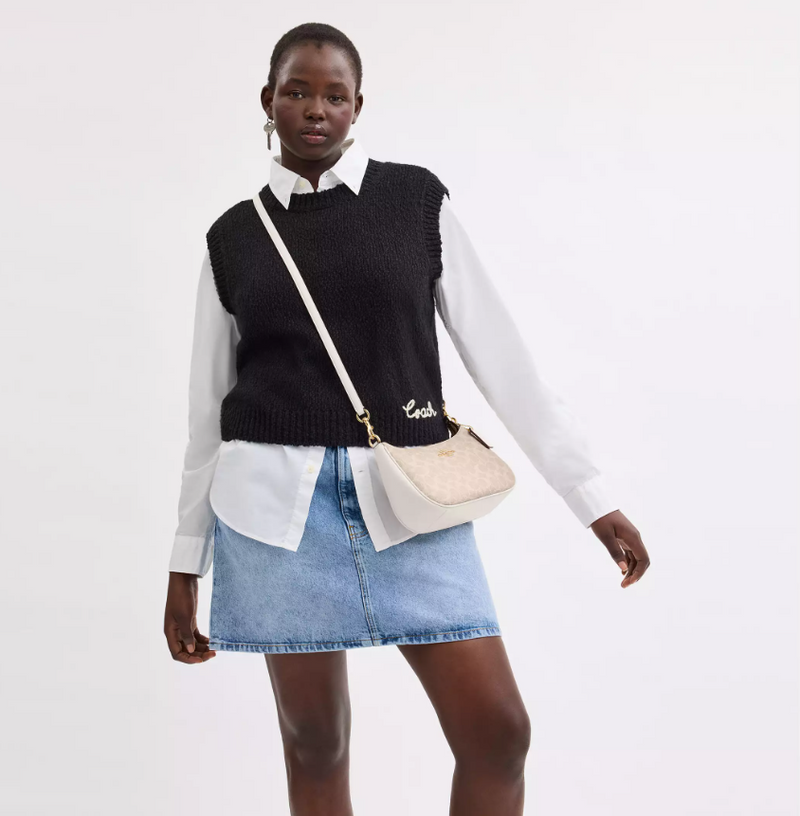 Teri Shoulder Bag In Signature Canvas