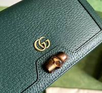 Gucci - Diana Mini leather shoulder bag