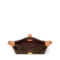 LV Pochette Mia