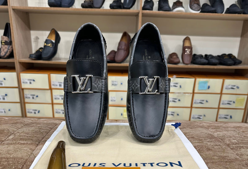 Louis Vuitton Black Flower Normal Loafer