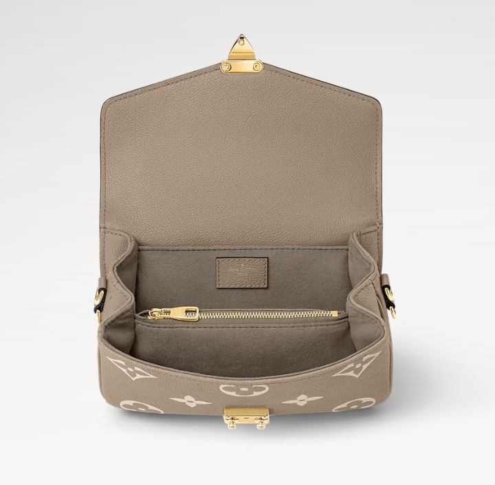 louis vuitton  Pochette Métis East West