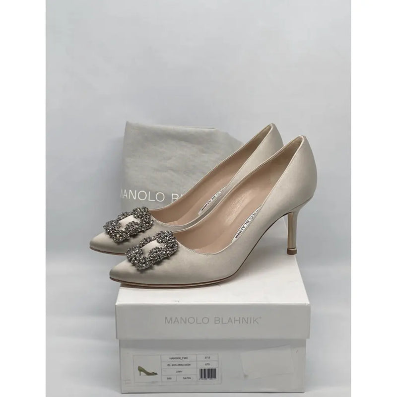 Manolo Blahnik Hangisi cloth heels