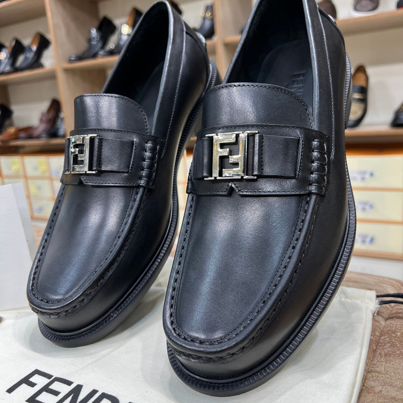 .Fendi Black FF Logo Major Loafers