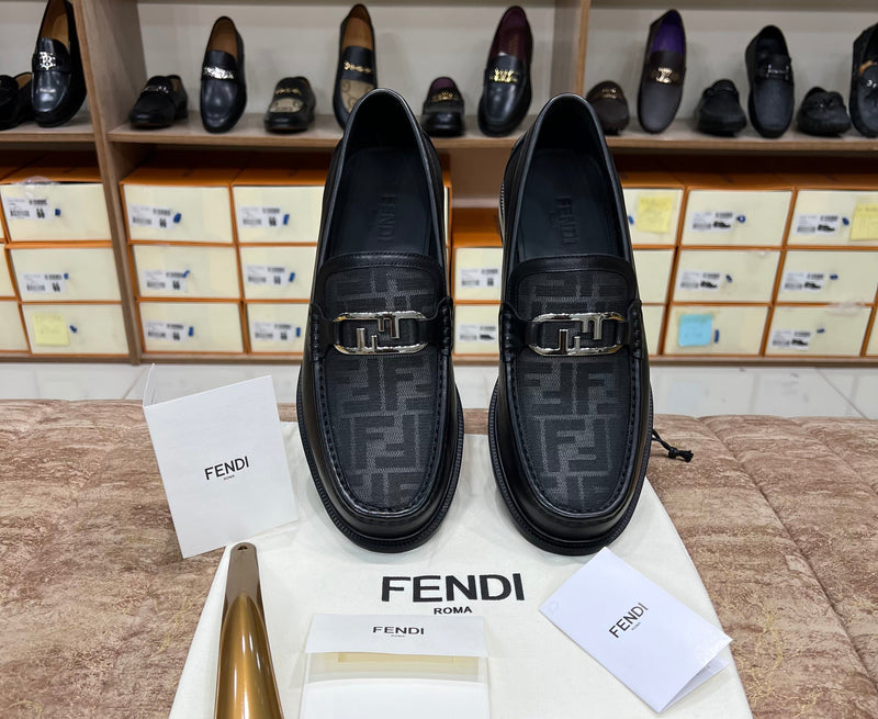 .Fendi Black Grey Major Loafers