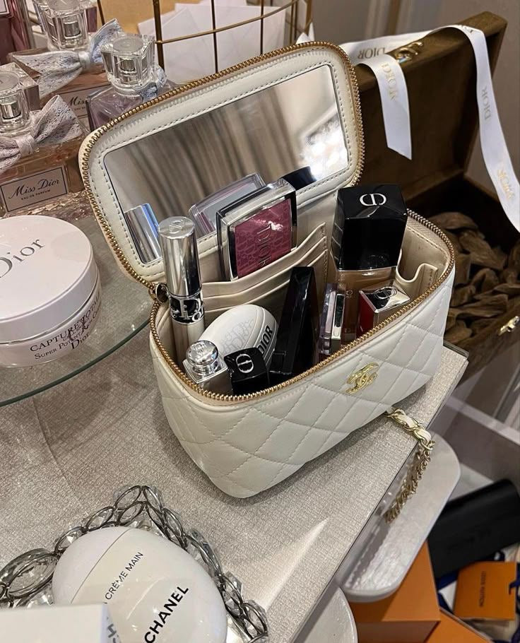 Chanel Vanity case bag