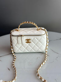 Chanel Vanity case bag