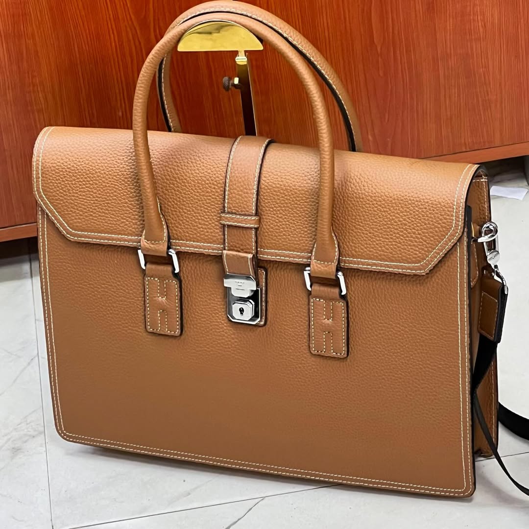 Hermès Sac à Dépêches Light 1-36 Briefcase in Togo Calfskin