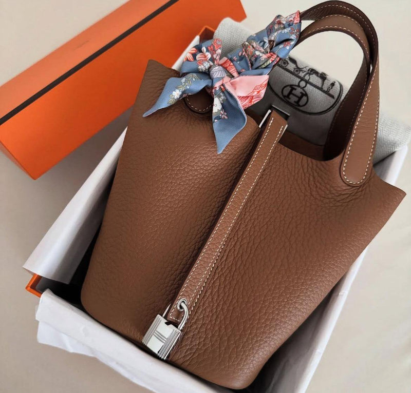 Hermès Picotin Lock 18 Craie Clemence