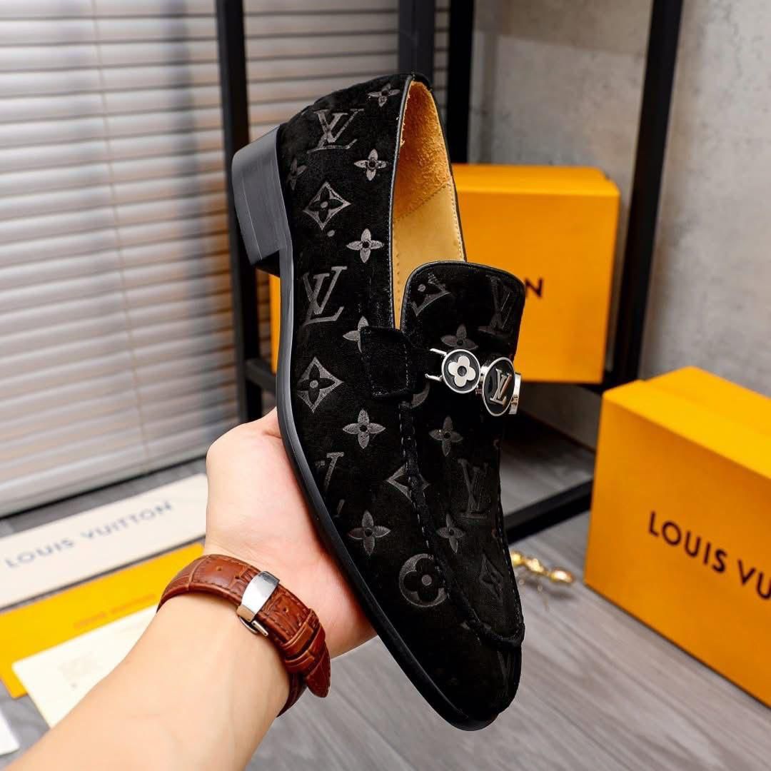 Louis Vuitton Major Loafers in black