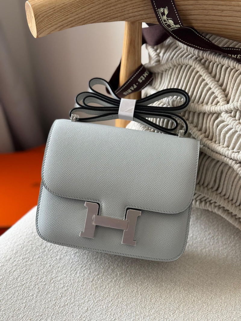 Hermès  Constance 18 Bag Classic