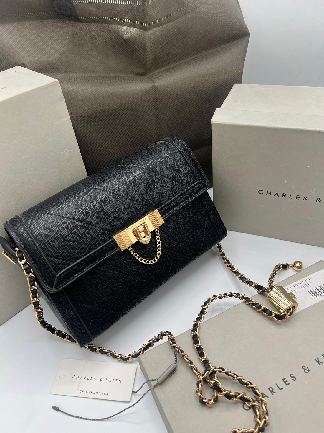 Charles & Keith Tallulah Quilted Push-Lock Clutch