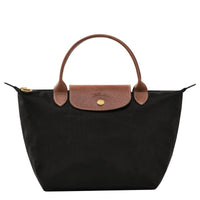 Longchamp – Le Pliage Bag
