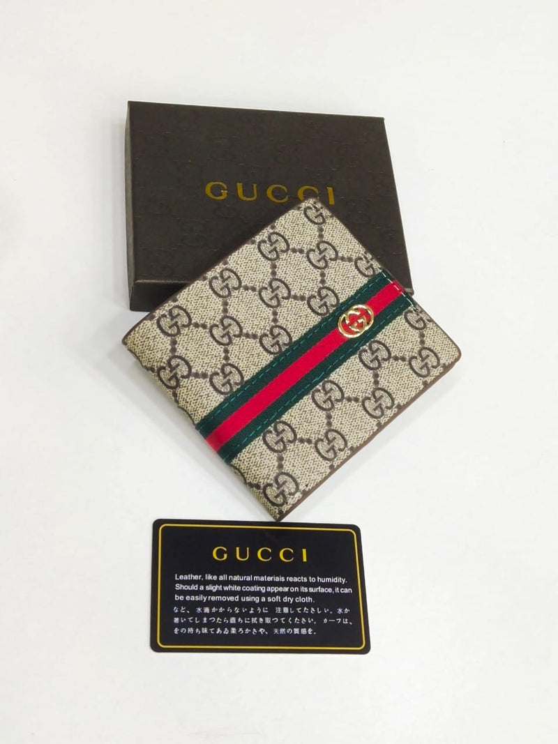 Gucci – GG Supreme Canvas Bifold Wallet