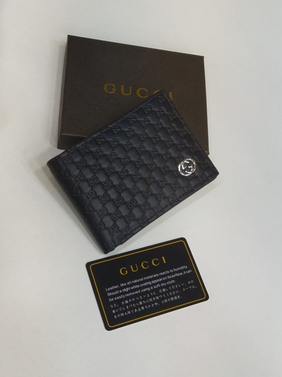 Gucci – Microguccissima Leather Bi-Fold Wallet (Black)