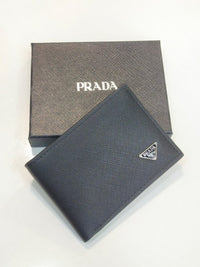 Prada – Saffiano Leather Bi-Fold Wallet
