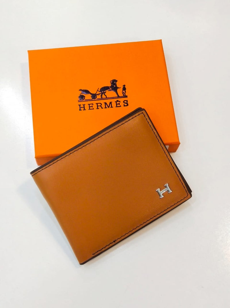 Hermès – Bi-Fold Wallet (Tan Fauve Leather)