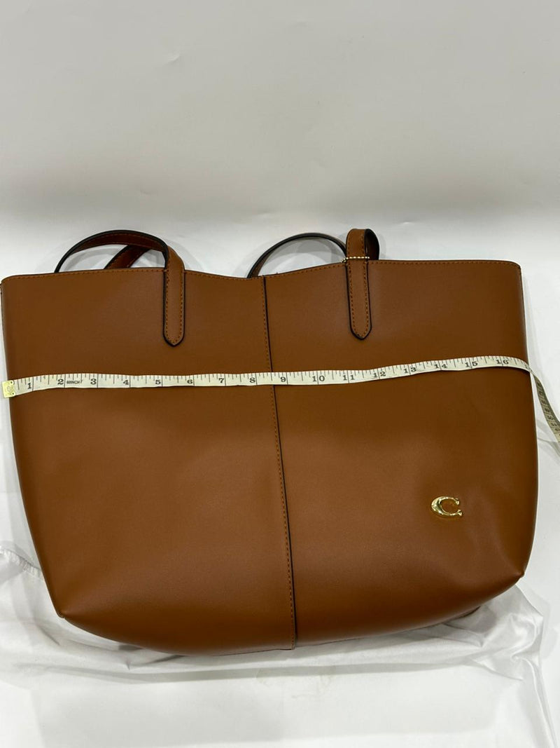 Coach North 32 – Leather Tote Bag