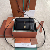 Loro Piana Extra Bag L23