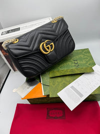 Gucci GG Marmont medium shoulder bag