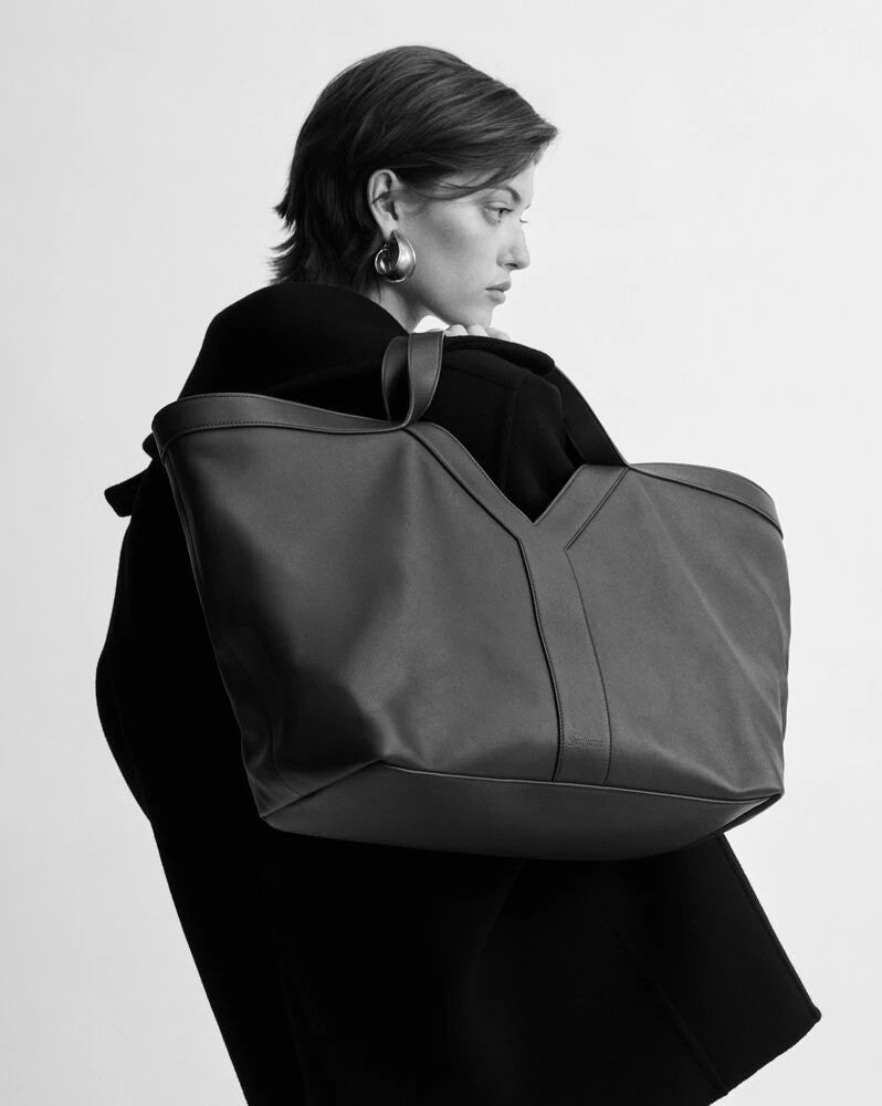 Saint Laurent Y Leather Tote Bag