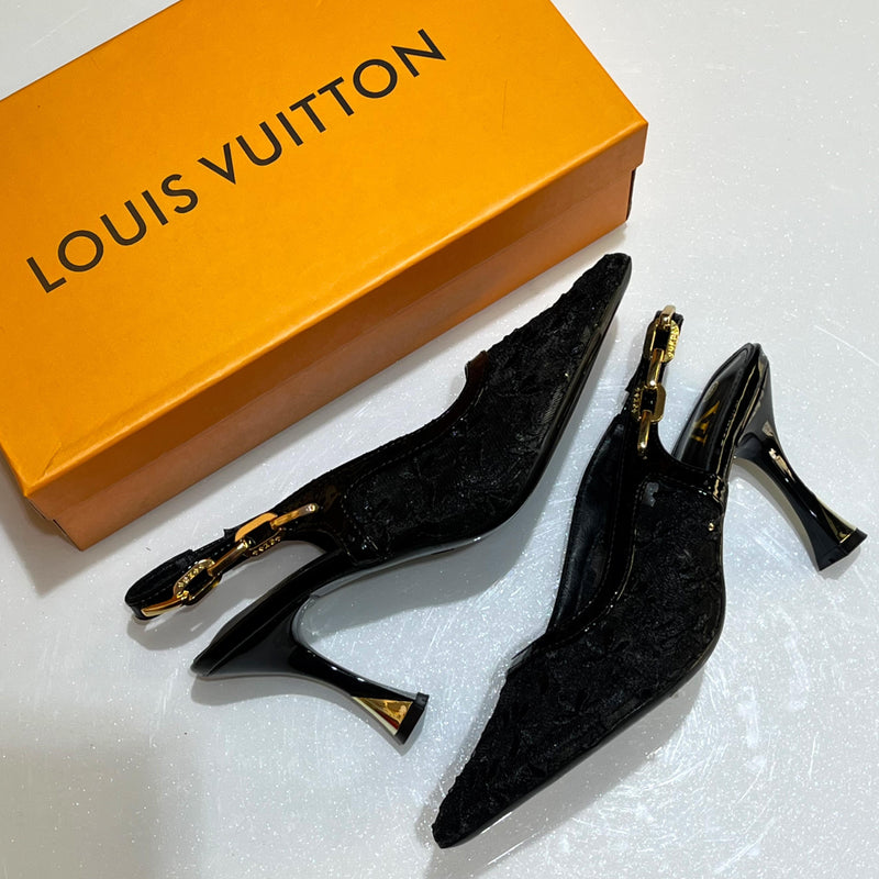 Louis Vuitton – Archlight Slingback Pumps