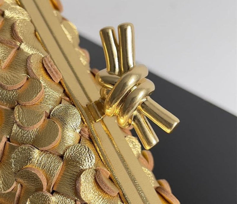 Bottega Veneta – Knot Intrecciato Leather Minaudière Clutch