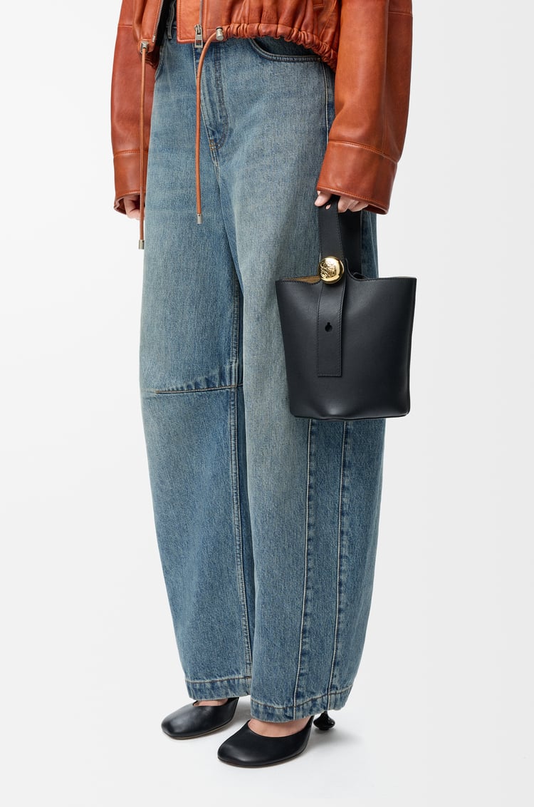 LOEWE Mini Pebble bucket in smooth calfskin