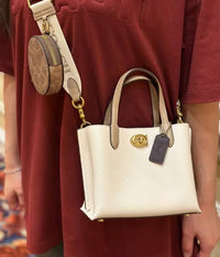 Coach Willow Tote 18