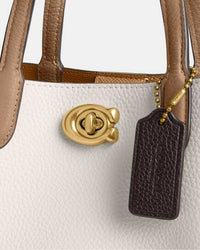 Coach Willow Tote 18
