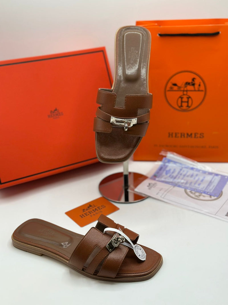 HERMES ORANS PADLOCK SLIDE